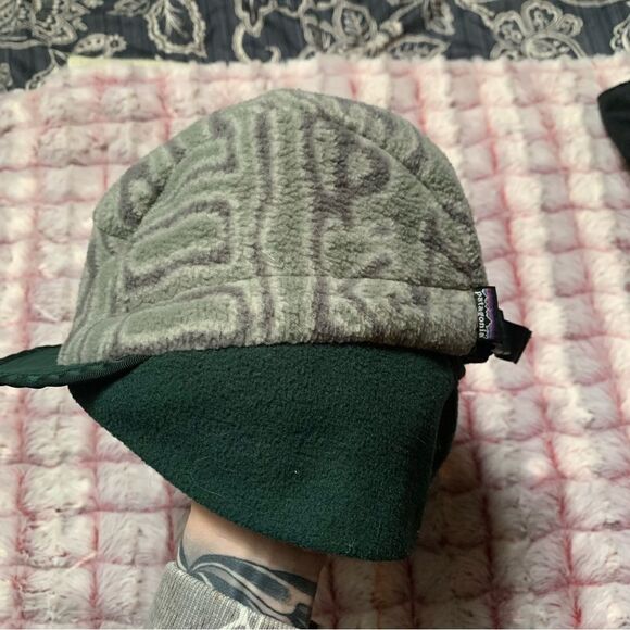 Vintage Patagonia 5 panel duck bill Fleece Hat - Picture 3 of 6